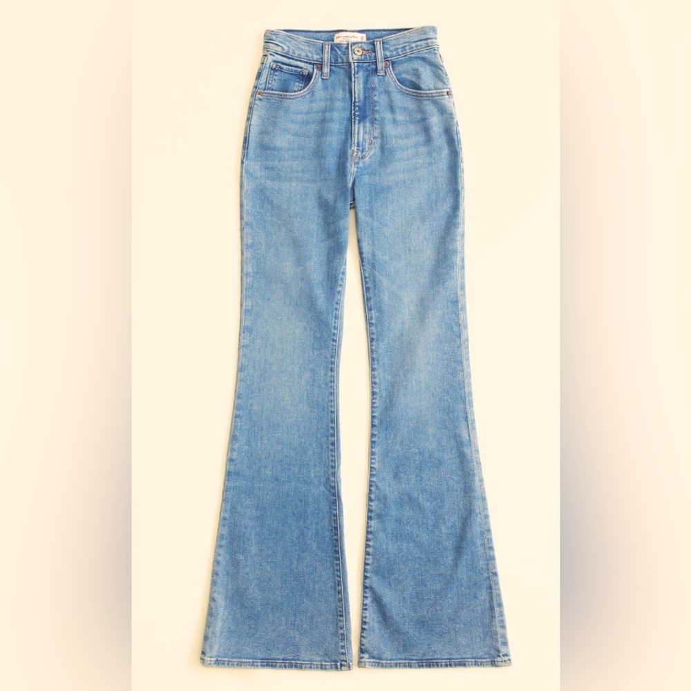 COPY - Curve Love Ultra High Rise Stretch Flare Jean Size 28